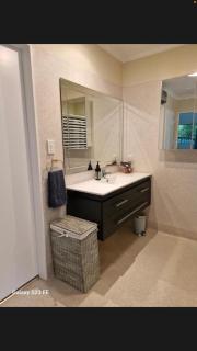 Mikimiki Valley Cottage near Tararua Park Trailhead - 3