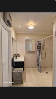 Mikimiki Valley Cottage near Tararua Park Trailhead - 1