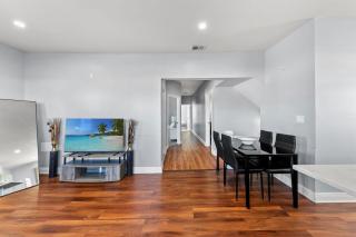 Cozy 3BR Home • Smart TV + Workspace - 7