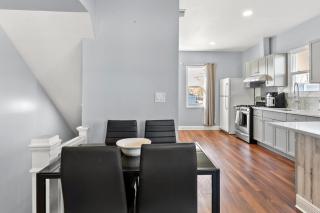 Cozy 3BR Home • Smart TV + Workspace - 6