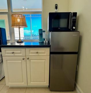 NEW Bonita Beach Escape - Studio - 1