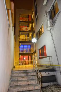 Bucharest Central Apartments - Shabbat Friendly - 9