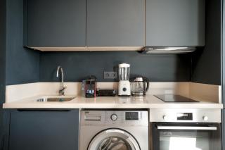 Casablanca Ghandi - Modern 1BR with balcony, fiber Wi-Fi and private parking - 4