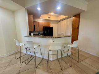 Bright 1st Floor Condo with Wi-Fi by Beach - 3