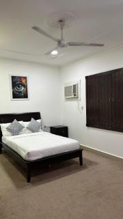 Big & Quiet Apartment - 6