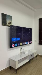 Big & Quiet Apartment - 1