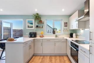 Peaceful cottage near beaches - Bickland View - 9