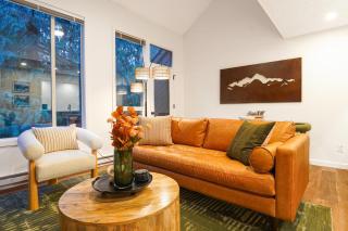 Crystal Creek Retreat - 3