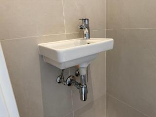 Renovated Central Apartment - 3