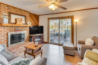 Private Lakefront Home with Views and Dock in Hartwell - 3