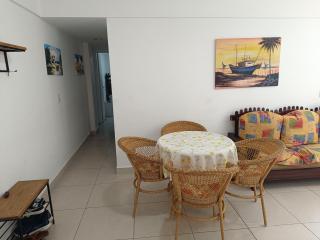 Apartamento Completo com Piscina no Condomínio em Cabo Frio - Cabo Frio - 2