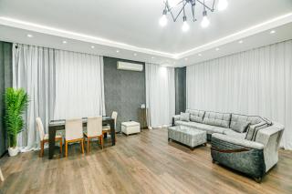 VIP Apartment Pramida Palace - 3