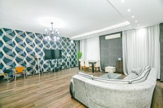 VIP Apartment Pramida Palace - 9