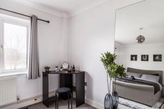 Stylish Two-Bed Apartment in Ashford - Ashford - 8