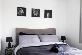 Stylish Two-Bed Apartment in Ashford - 1