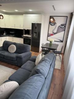 Troyes Apartment Tirana - 7