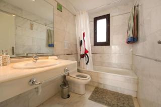 Spacious Villa Laurisilva - 2