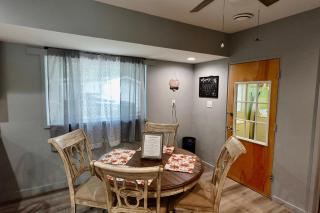 Blue Magnolia Oasis - West Columbia - 2