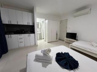 Appt with good location - 3