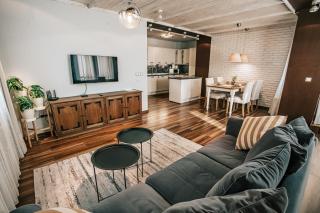 Desing Flat n2 Port - Designer - Own Parking - Streaming - 2 baths - Wash&Dry - 6