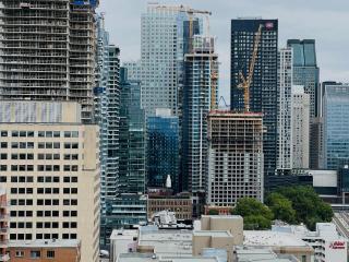 Panoramic Skyline Penthouse Montreal Downtown -Free Parking - In Suite Laundry - 7
