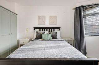 Entire House-Long Stays in Gloucester-Contractors- Families - Down Hatherley - 4