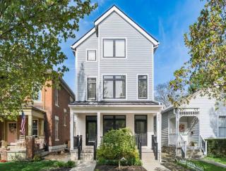 Luxury 6-Bedroom New-Build Harrison West Townhome Entire Duplex Family-Friendly - 0