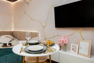 Portovo Luxury Apartment Water View Gdańsk Old Town - 5