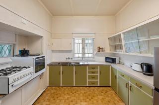 Comfortable 2 bedroom cottage - 4