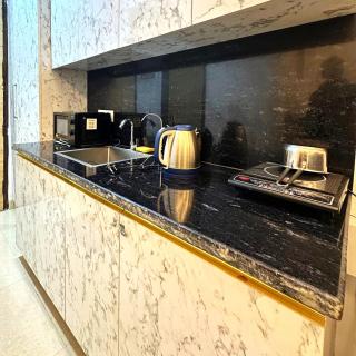 Titus Sunflower Summer Studio - Ghaziabad - 7