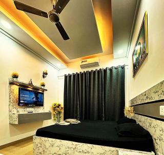 Titus Sunflower Summer Studio - Ghaziabad - 5