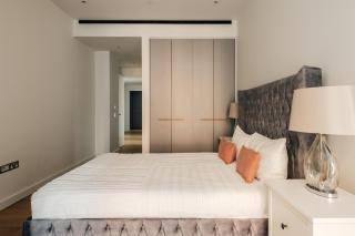 LUXURY 3 Bed 3 Bath Apartment in Central London - 2