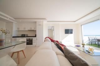 Luxurious apartment in the heart of Puerto Banus - 9
