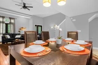 Enchanted 4BR Family Style Townhome in Disney Area - 7