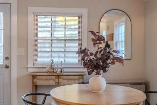 Clark Escape Fenced-In Yard Newly Renovated - 9