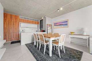 Premium Bondi Beach 2 Bedroom with Beach view and parking - Sydney - 6