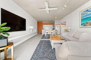 Premium Bondi Beach 2 Bedroom with Beach view and parking - 2