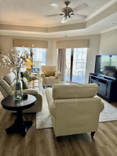 Oceanview Condo with Amenities, 703 Royale Palms condo - 9