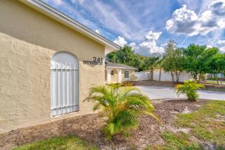 Spacious Casselberry House with Backyard Pool - 4