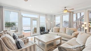 Oceanfront w Pool Panoramic Deck Views 5BDR Folly Ocean Breeze by AvantStay - 7