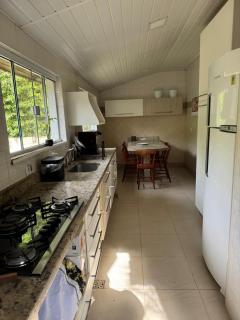 Casa com Piscina em Chácara - Santa Felicidade - 7