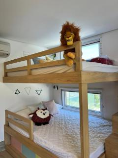 Casa com piscina, cine, churrasqueira 80m da praia - 7