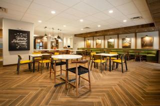 Fairfield Inn & Suites by Marriott Greenville Spartanburg/Duncan - 4