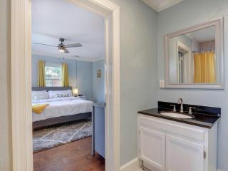 Sundial Inn Unit 2 - 1