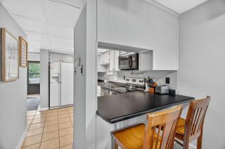 Full Furnished Downtown Maryville Condo - 2