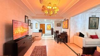 HiverLux near train station airport - 2