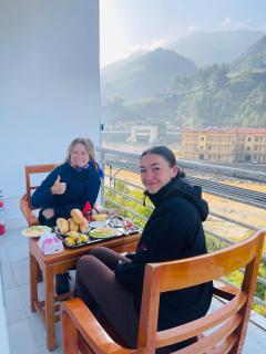 Moon Hotel ,taxi ,trek & Spa - 2