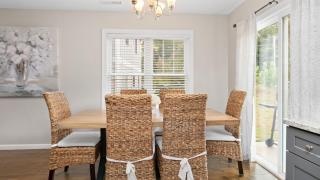 Red Bud Sycamore by AvantStay Custom Group Retreat w Patio - 4