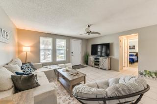 Beach Time + Pool Vibes! Port Charlotte Hideaway - 4