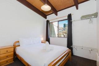 Alpha Centauri - 8 - 39 Gippsland Street - 4